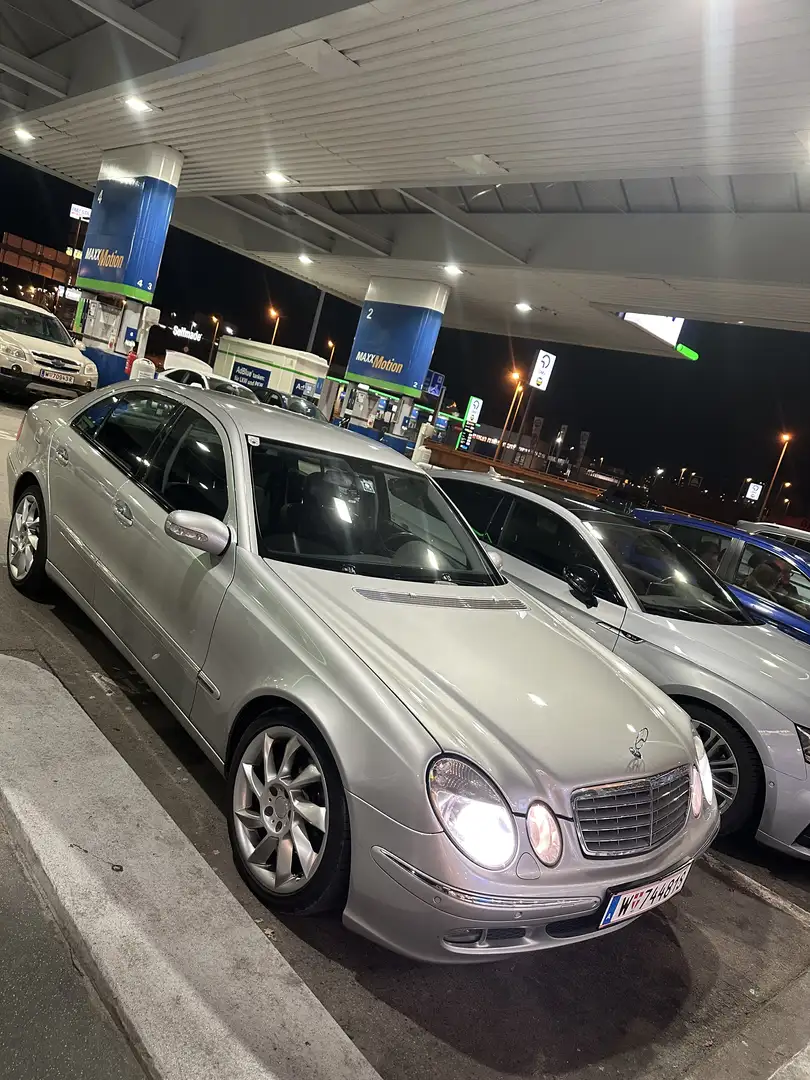 Mercedes-Benz E 350 4Matic Automatik Elegance - 2