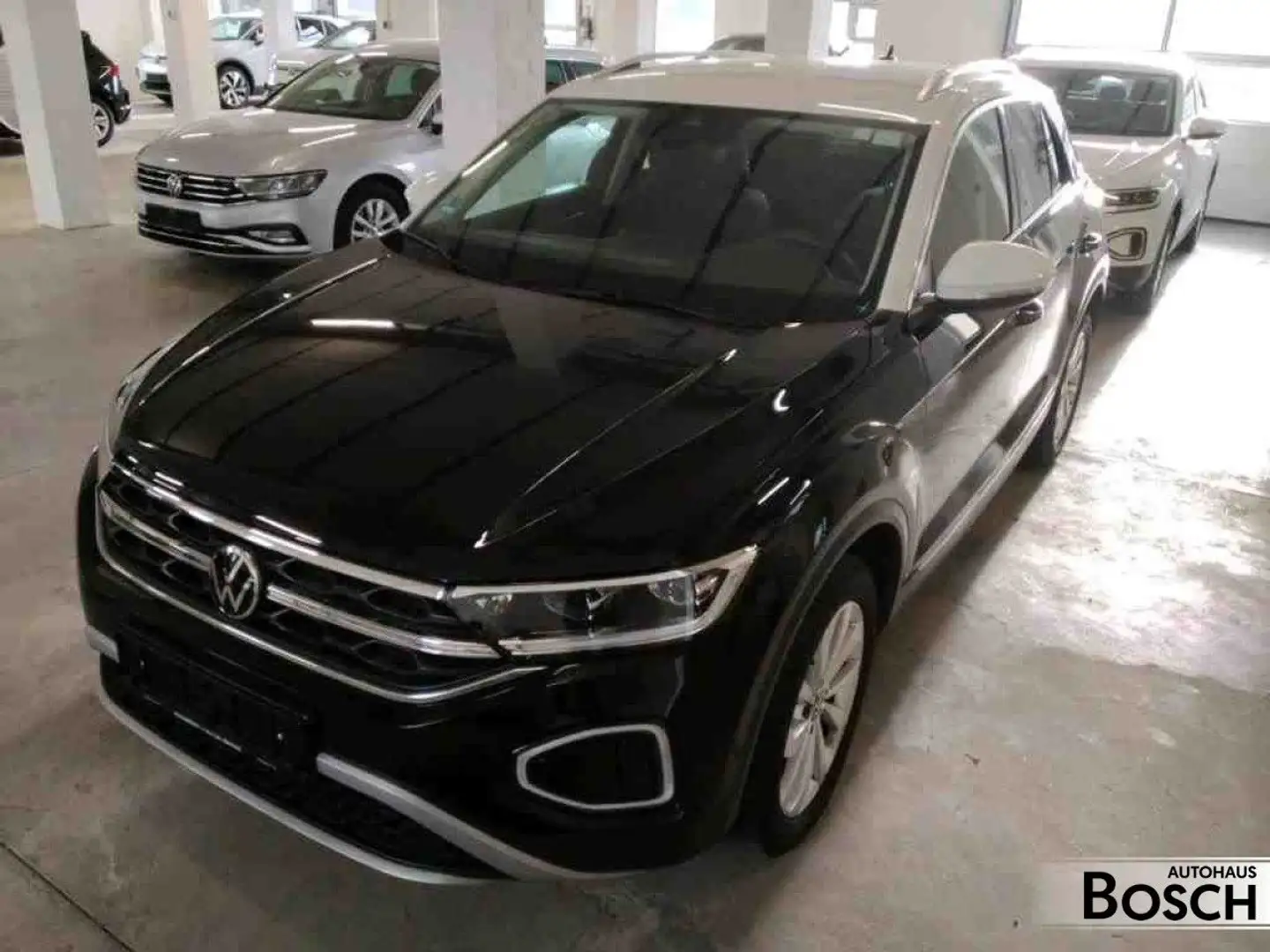 Volkswagen T-Roc 1.5 TSI Style DSG Navi RFK ACC SHZ Bluetooth Schwarz - 2