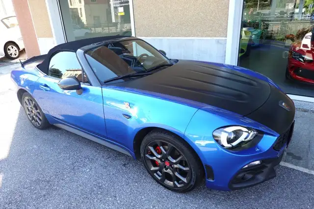 Abarth 124 Spider view 7
