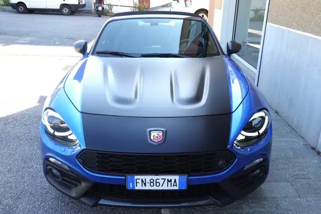 Abarth 124 Spider view 8