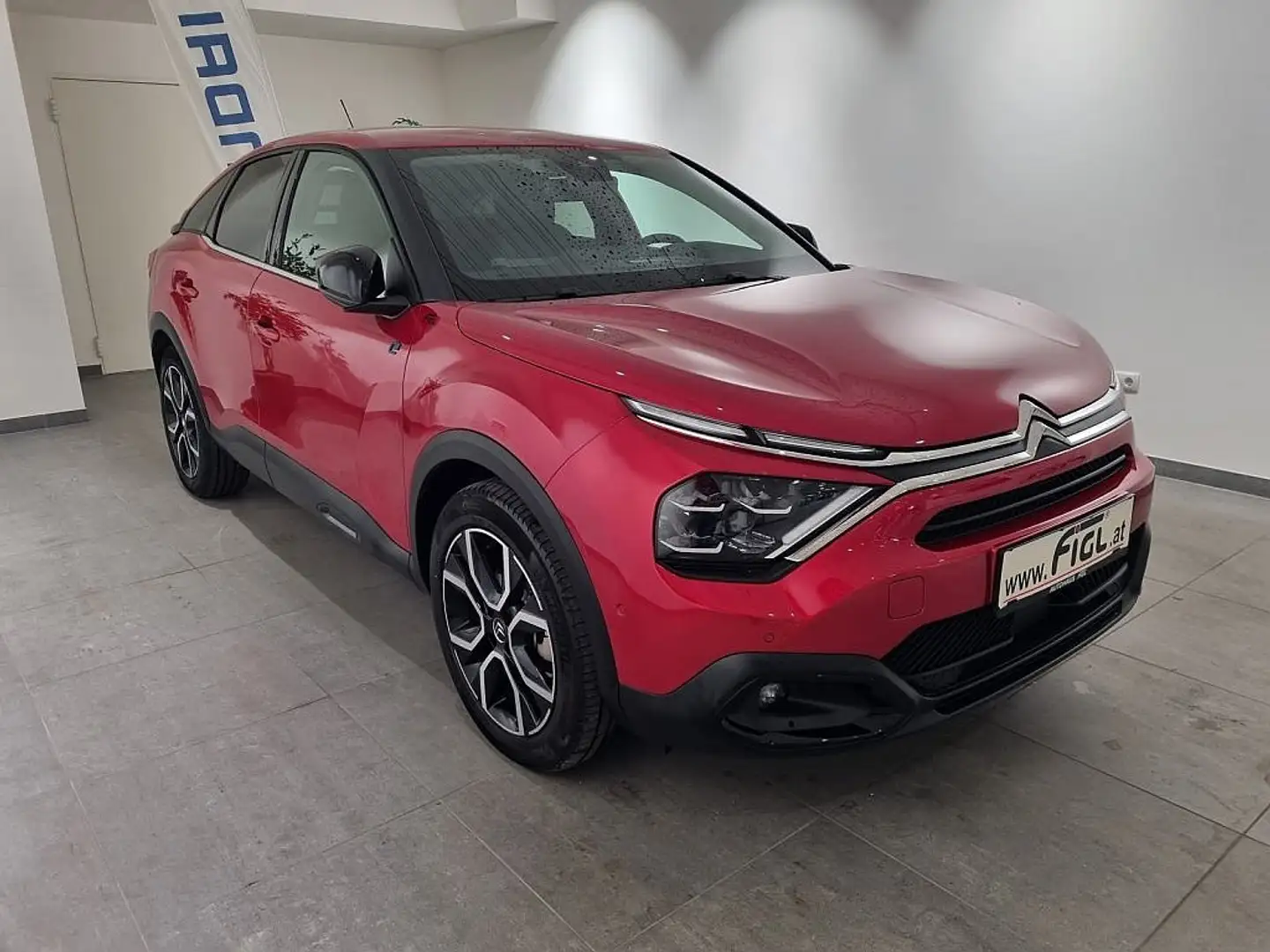 Citroen C4 e-C4 136 50kWh Shine Rot - 2