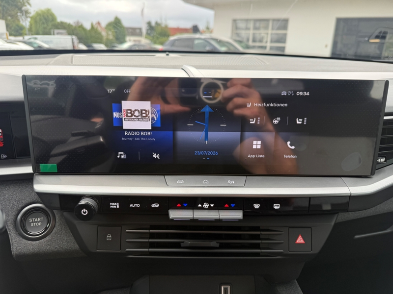 Opel Grandland 1.6 Plug-in-Hybrid mit AHK+Allwetter — photo 12