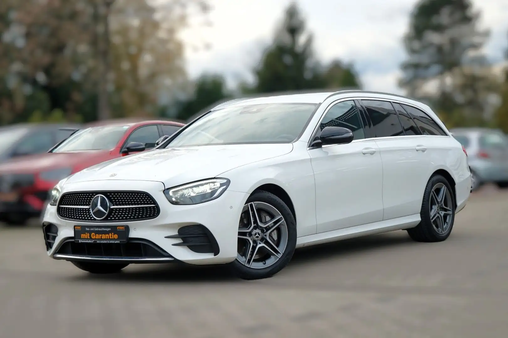 Mercedes-Benz E 300 de T AMG-LINE/1.HAND/BURMESTER/ACC Bianco - 1