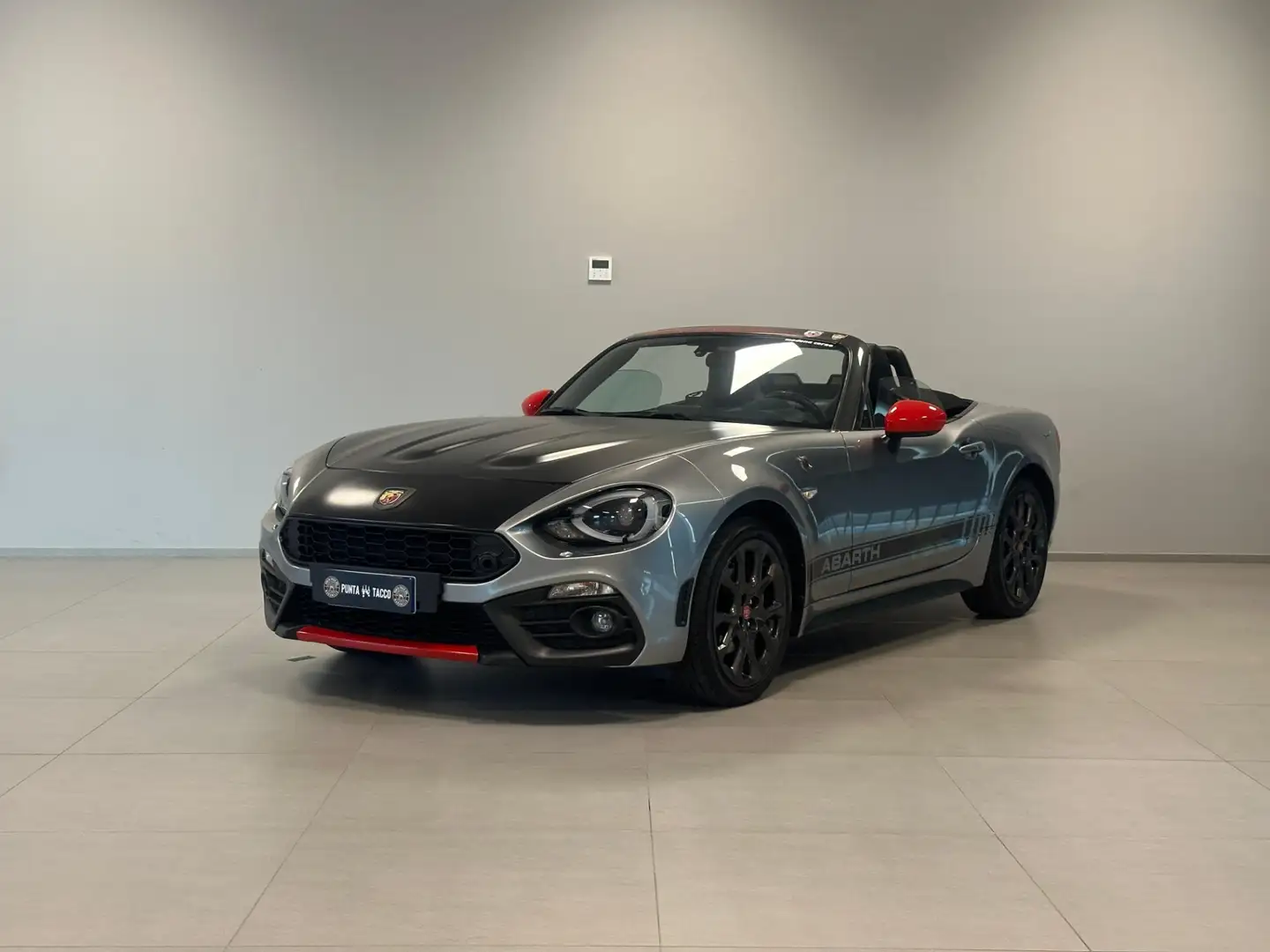 Abarth 124 Spider 124 Spider 1.4 Turbo MultiAir 170 CV Gris - 1