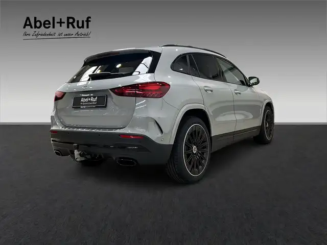 Mercedes-Benz Gla Class view 5
