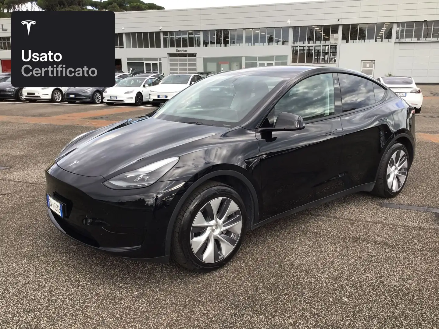 Tesla Model Y Rear-Wheel Drive Nero - 1