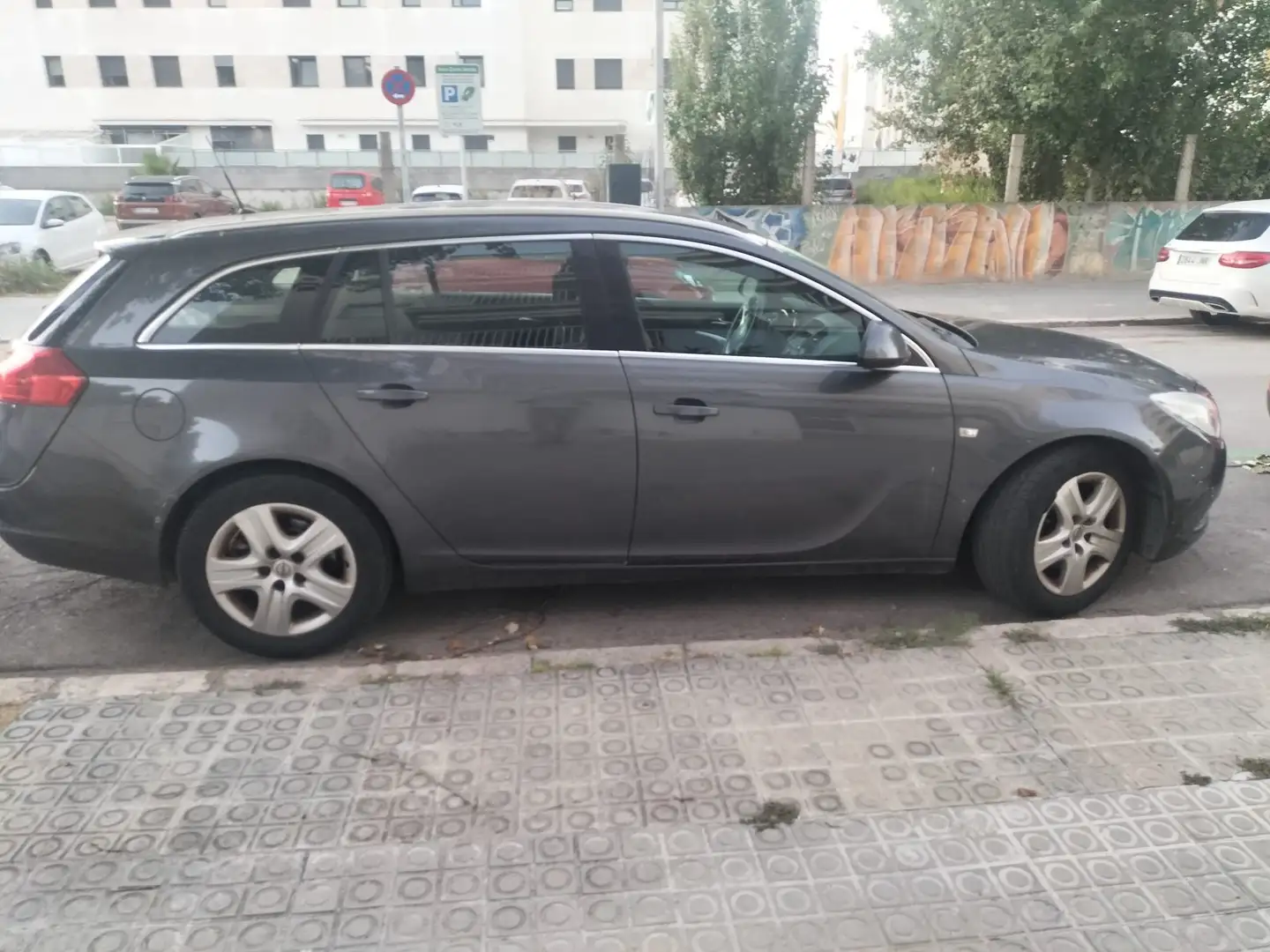 Opel Insignia Insignia ST 2.0CDTI Sport 160 Sport Plateado - 2