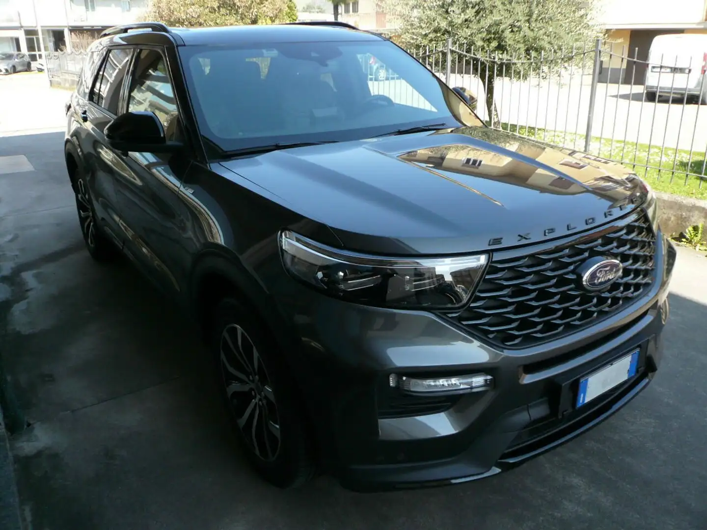 Ford Explorer Explorer 3.0 phev ST-Line awd Grigio - 2