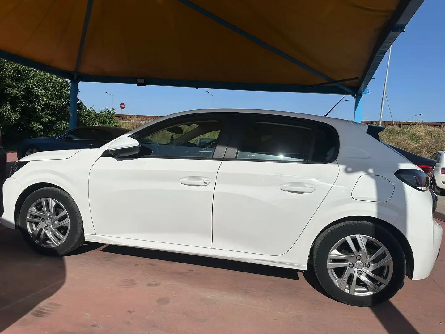 Peugeot 208 208 1.2 puretech Active Pack s Bianco - 2
