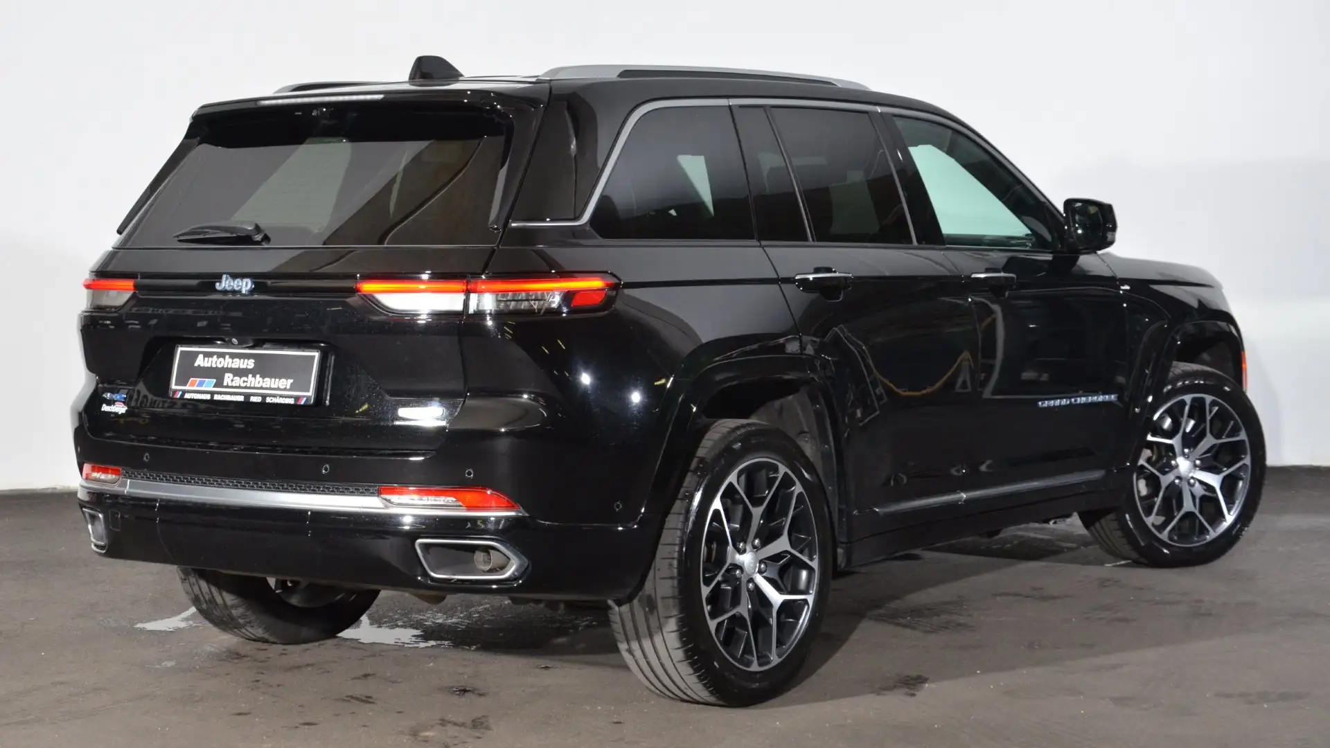 Jeep Grand Cherokee Grand Cherokee 2.0 PHEV 380PS Negru - 2
