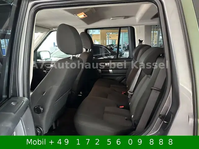 Land Rover Discovery 4 view 14