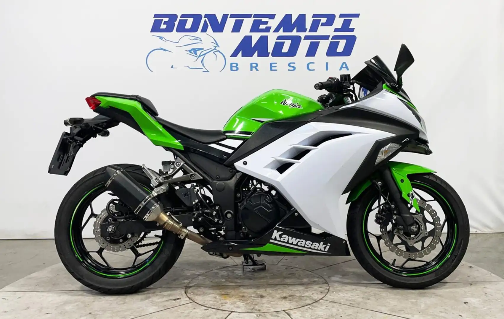 Kawasaki Ninja 300 2016 - PAT A2 Verde - 1