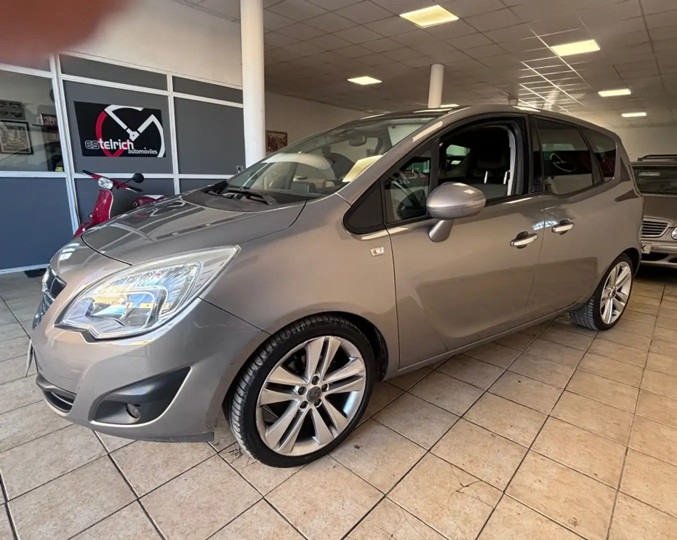 Opel Meriva 1.4 NEL Cosmo Gris - 2