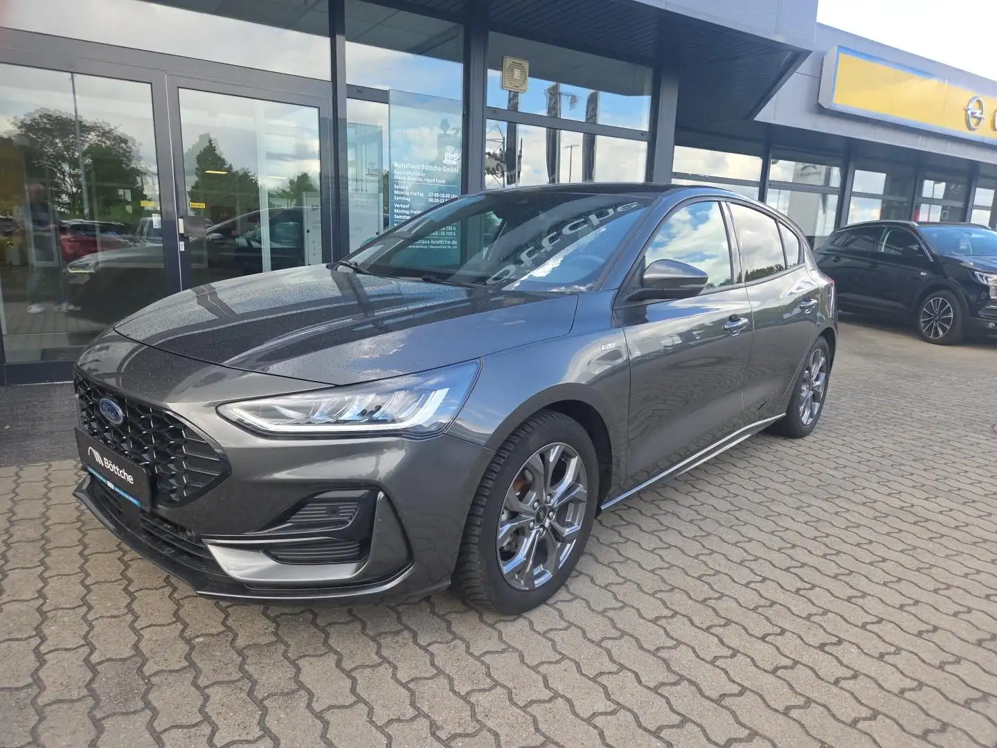 Ford Focus ST Line X Gris - 2