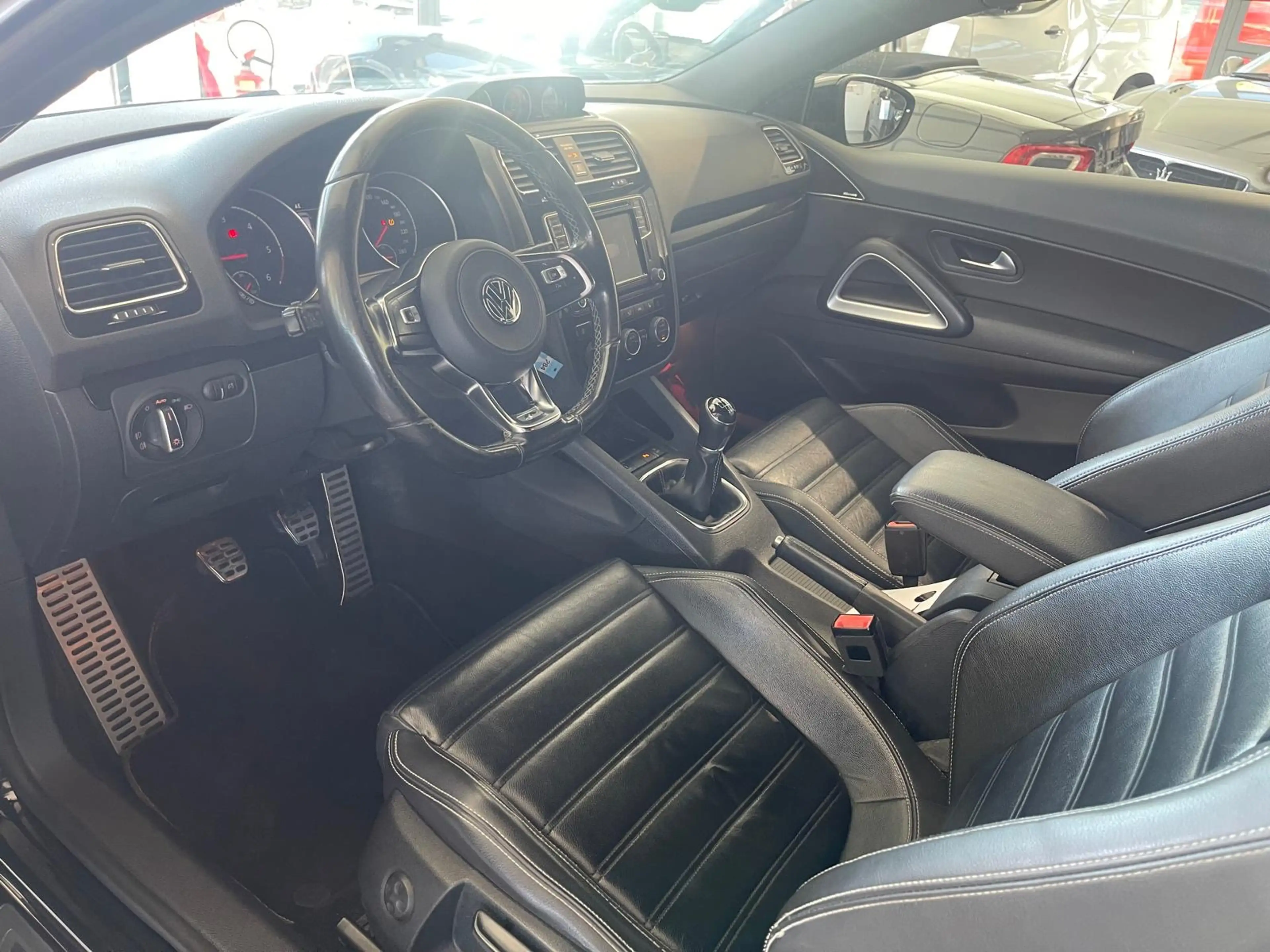 Volkswagen Scirocco 2.0 CR TDi R-Line*CUIR*LED*XENON*GPS*CLIM*RADAR*CAMERA — photo 10