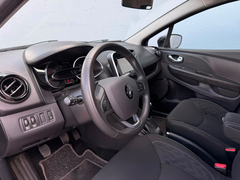 Renault Clio 0.9 TCe Limited - Navigatie — photo 10
