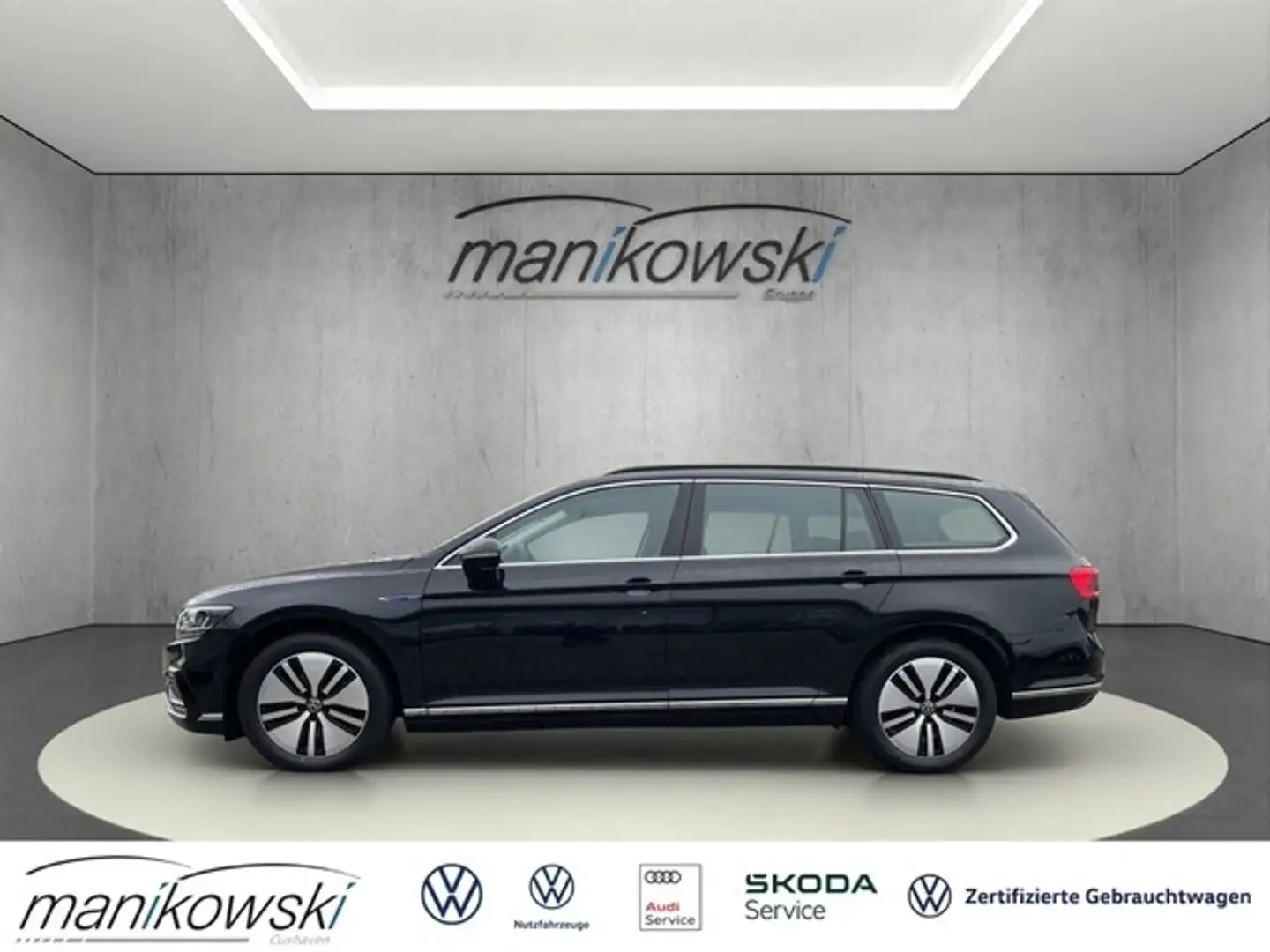 Volkswagen Passat Variant GTE DSG *R-Line/ Business Premium- Paket*Navi+BT+L Schwarz - 2