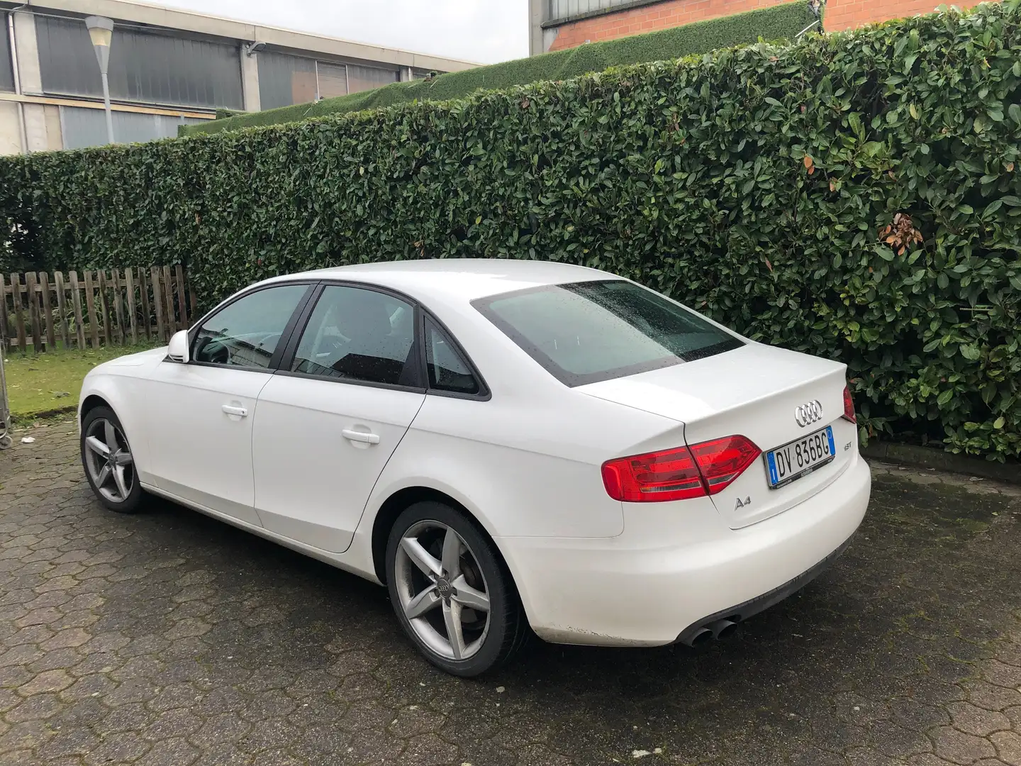 Audi A4 A4+IV+2007+Berlina1.8+tfsi+120cv Alb - 2