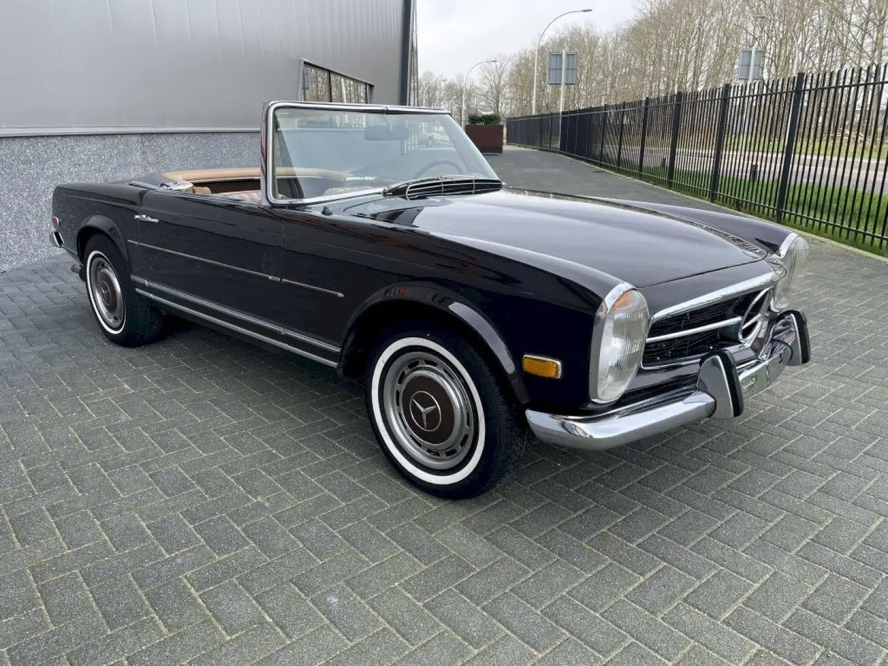 Mercedes-Benz SL 280 W113 Pagode, foto 4