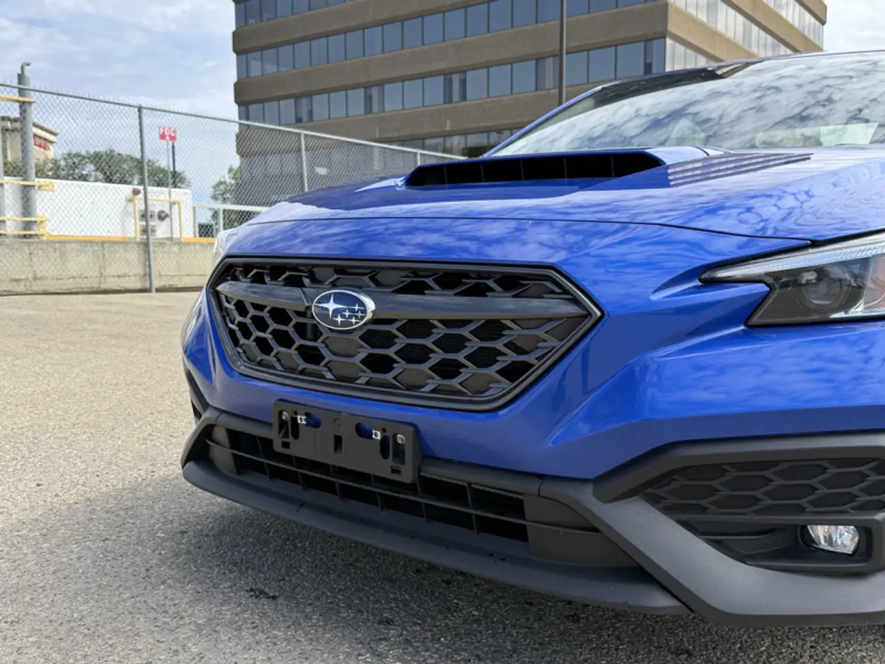 Subaru WRX снимка Subaru WRX