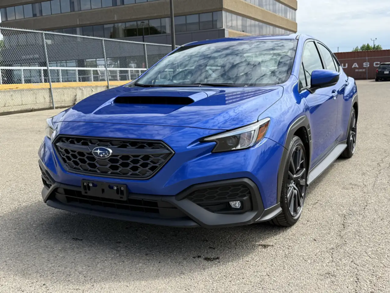 Subaru WRX снимка Subaru WRX