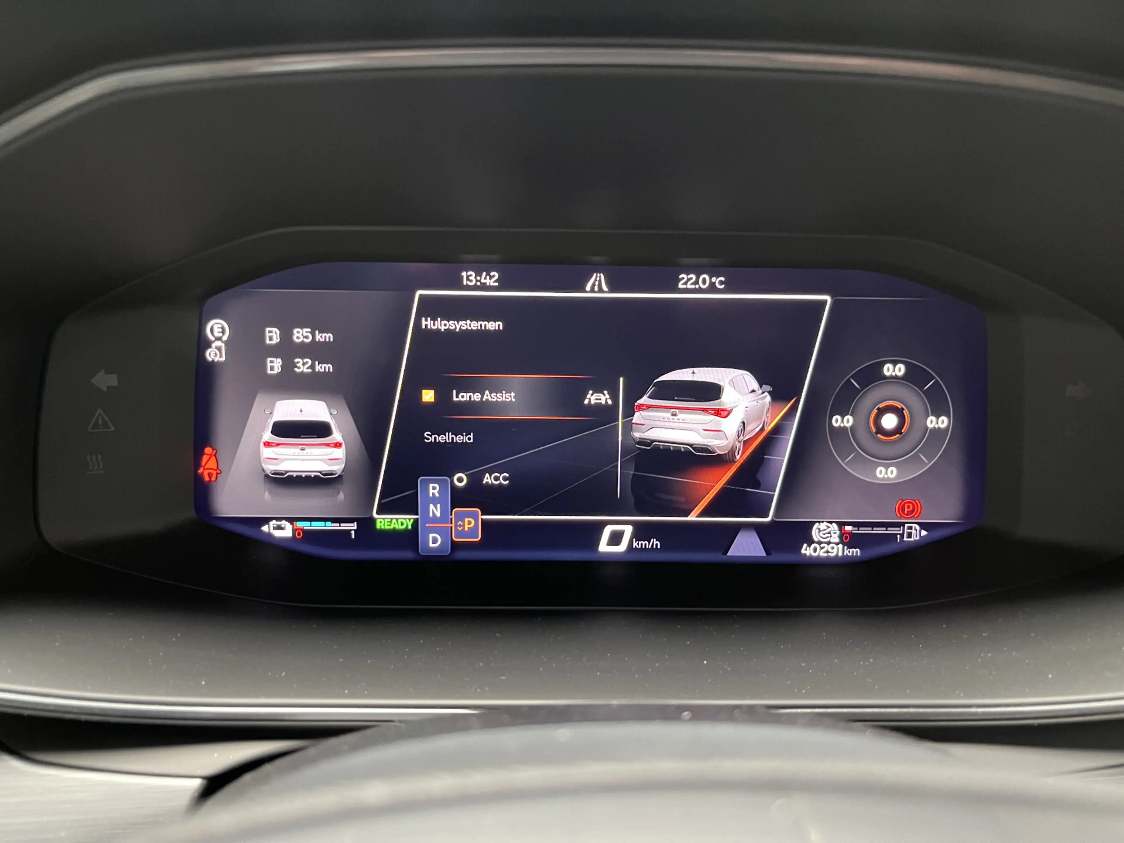 CUPRA Leon 1.4 e-Hybrid Performance / AUTOMAAT/ PANO/ ACC/ PA — photo 11
