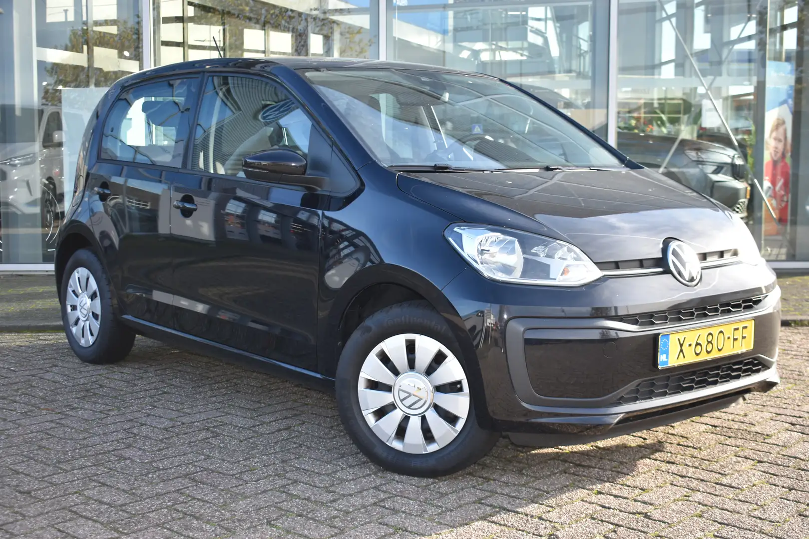 Volkswagen up! 1.0 MPI 65PK | CRUISE CONTROL | CAMERA ACHTER | D Noir - 2