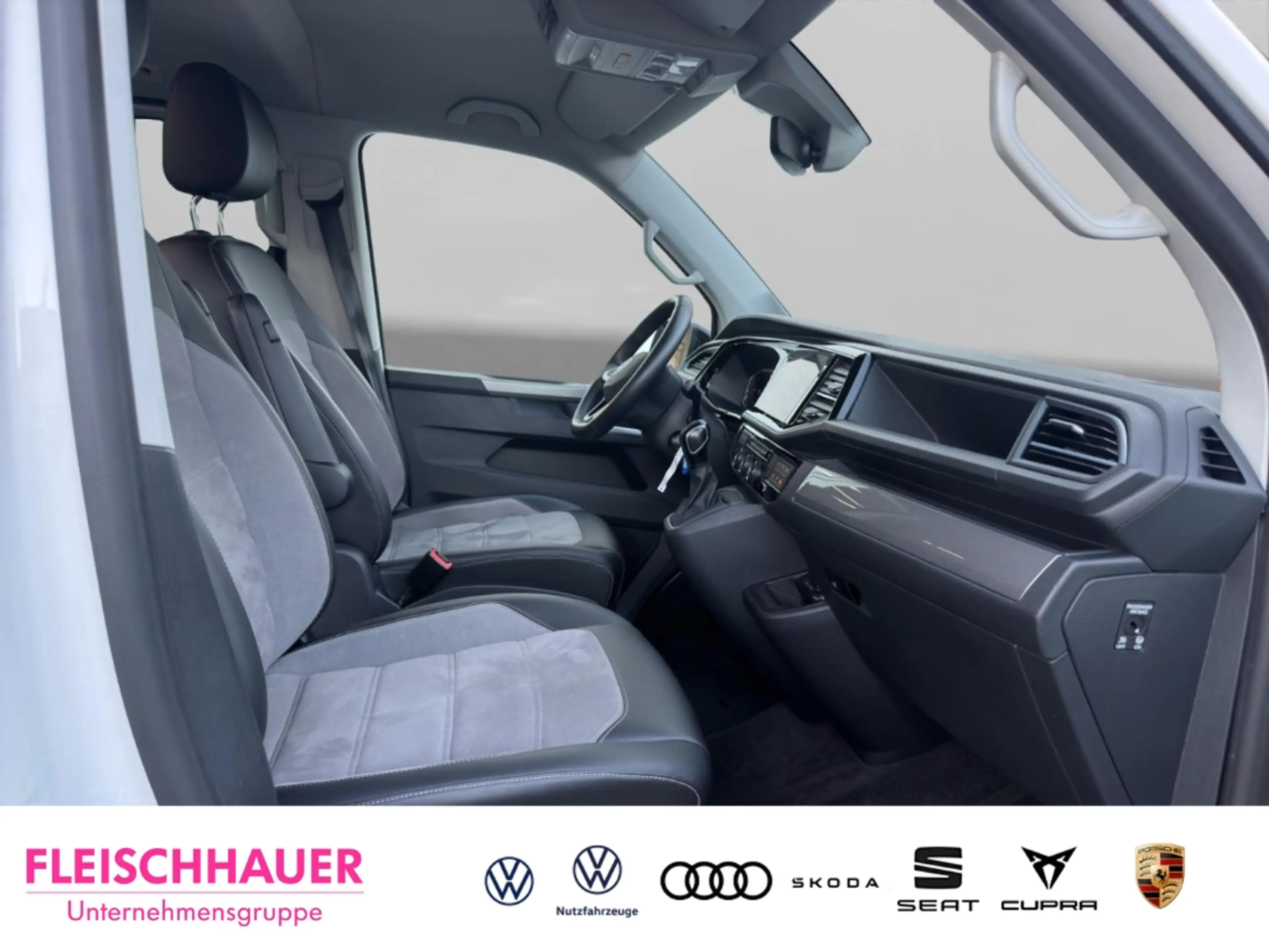 Volkswagen Transporter Multivan Generation Six DSG+SHZ+STDHZ — photo 11