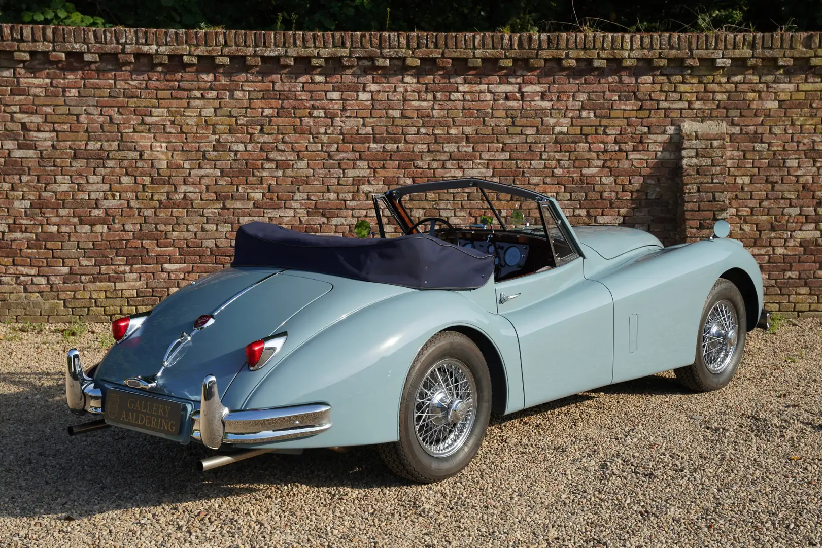 Jaguar XK XK140 Drophead Coupe "Nut and bolt" restored, Matc Azul - 2