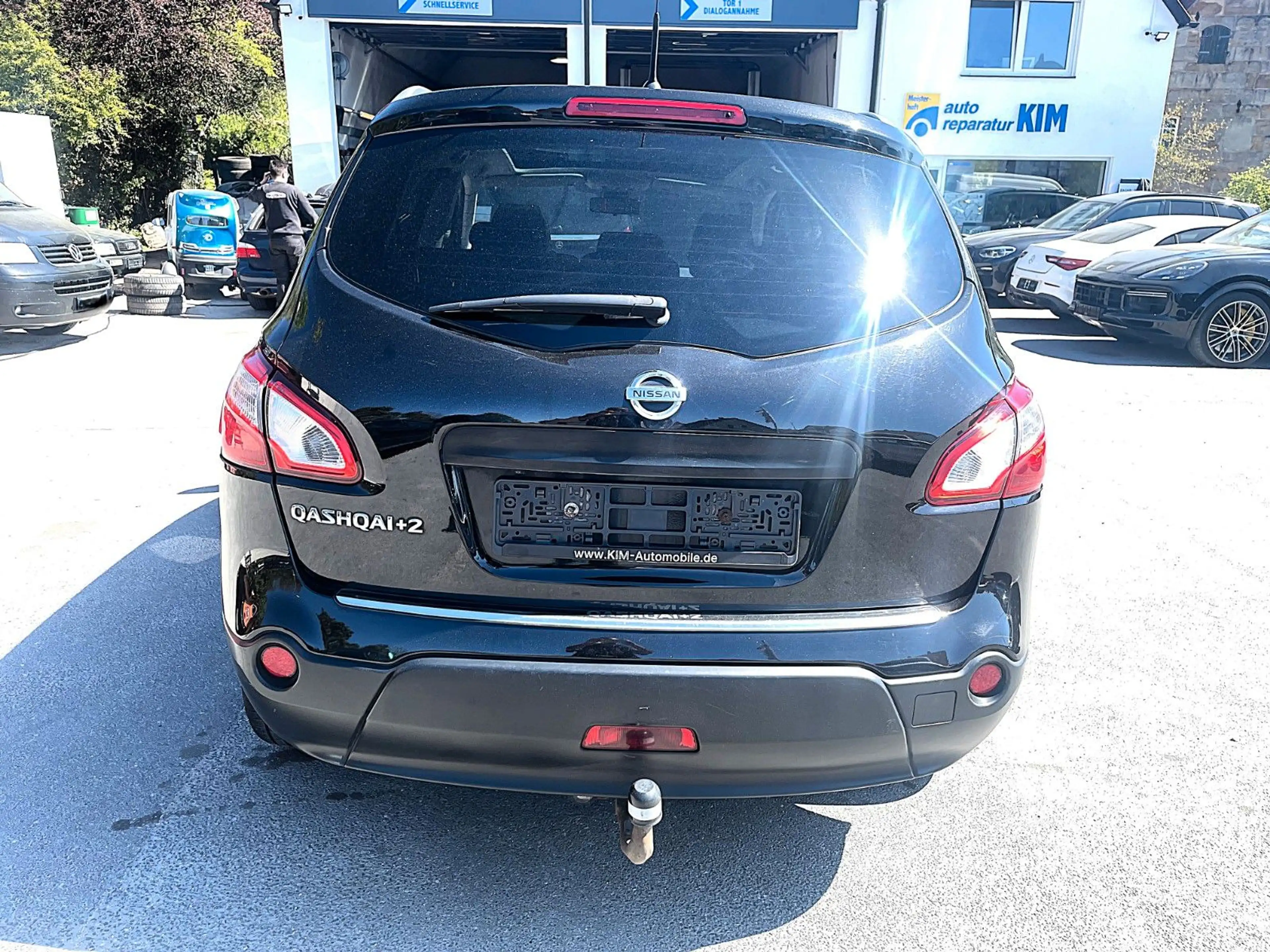 Nissan Qashqai+2 "TOP"PANORAMA/NAVI/7-SITZE/KAMERA/KLIMA — photo 7