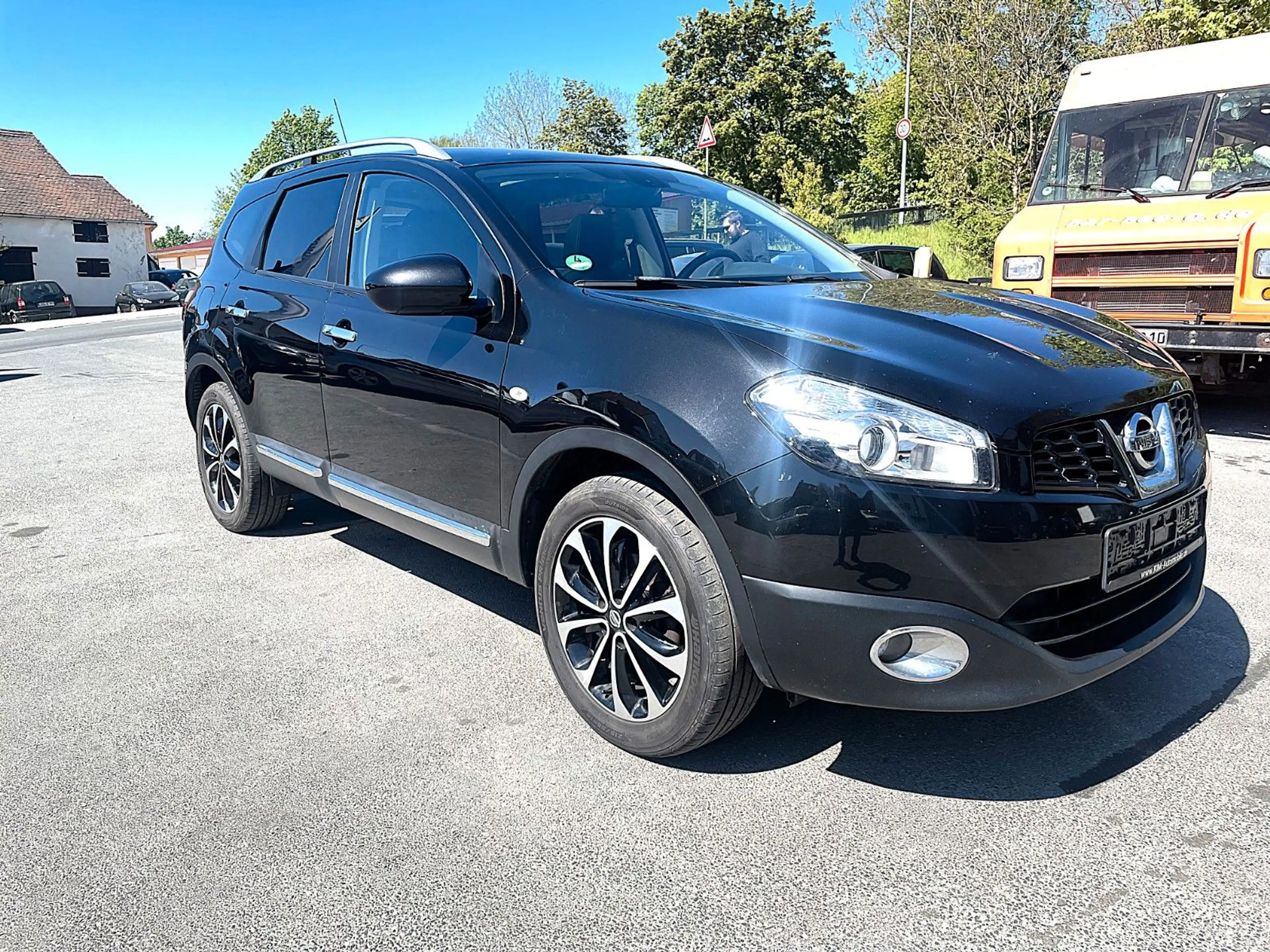 Nissan Qashqai+2 "TOP"PANORAMA/NAVI/7-SITZE/KAMERA/KLIMA — photo 15