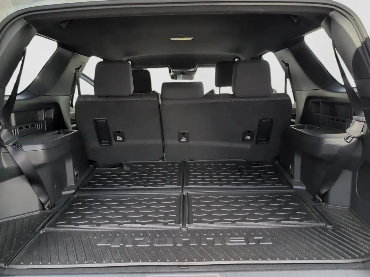 Toyota 4-Runner photo Toyota 4-Runner