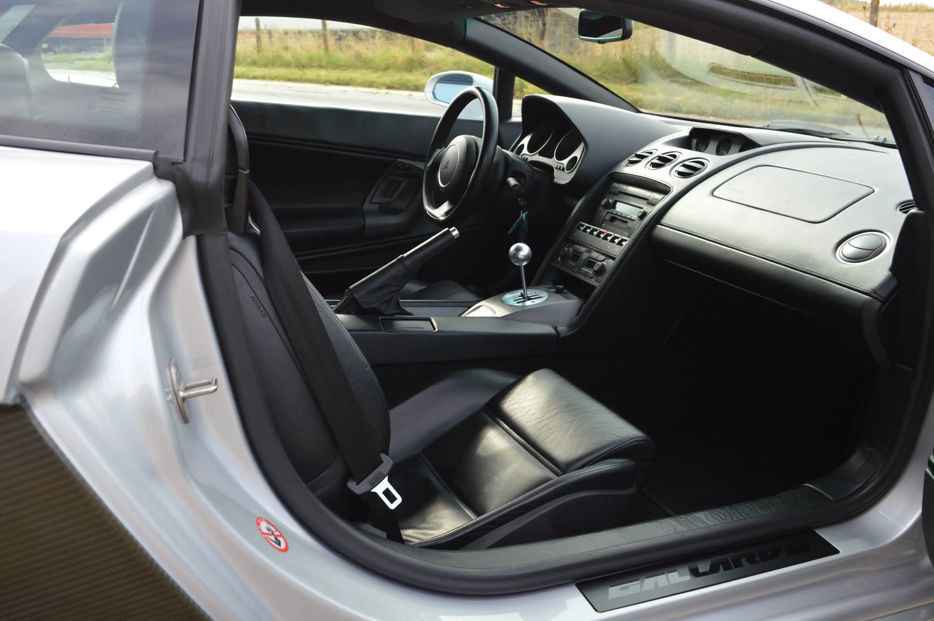 Lamborghini Gallardo 5.0i V10 40v Manual gearbox - 37.000 km - Collectors item — photo 8