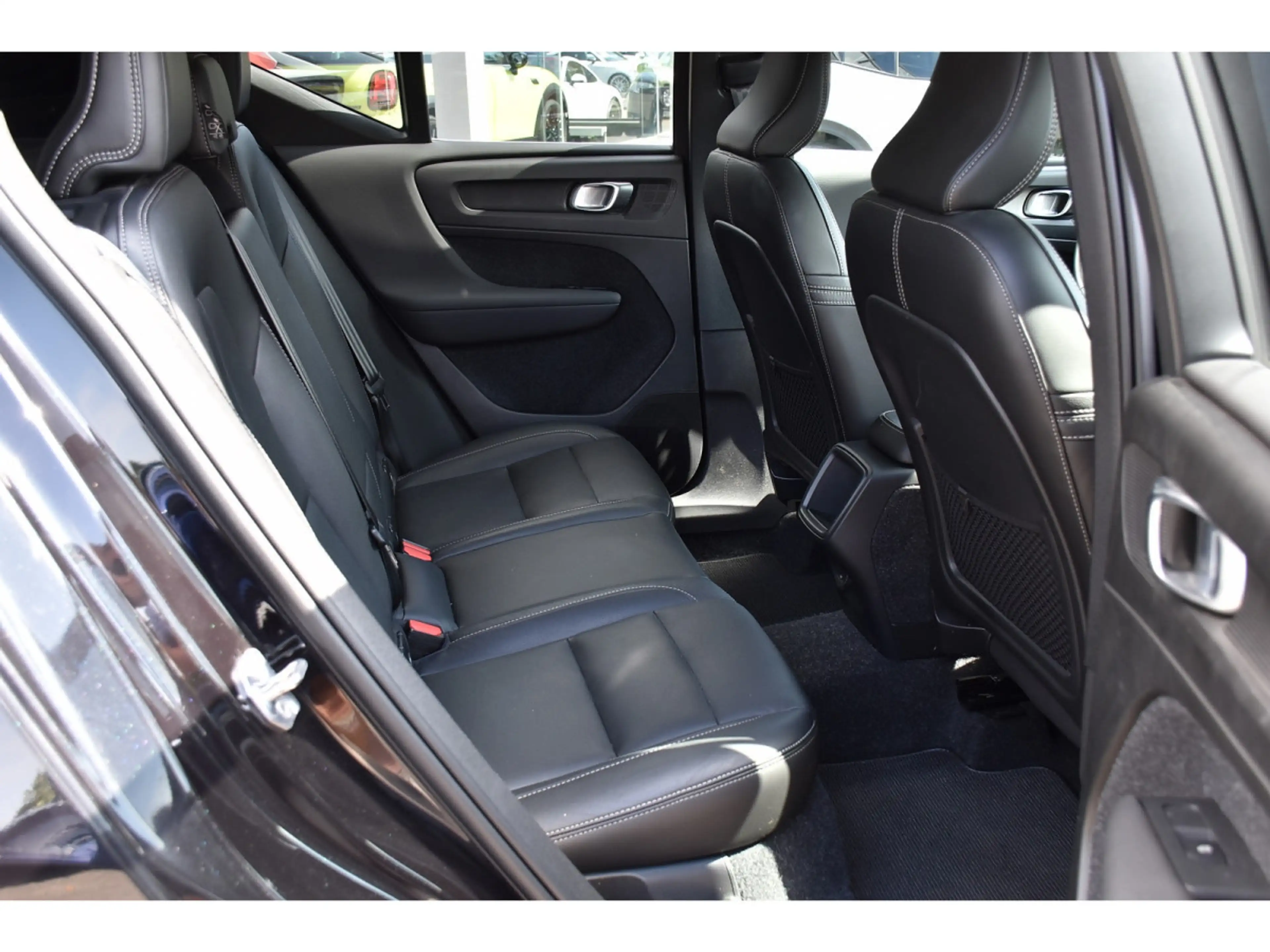 Volvo XC40 1.5 T3 Inscription Gear. CUIR LANE CAM KEYLESS 1°M — photo 8