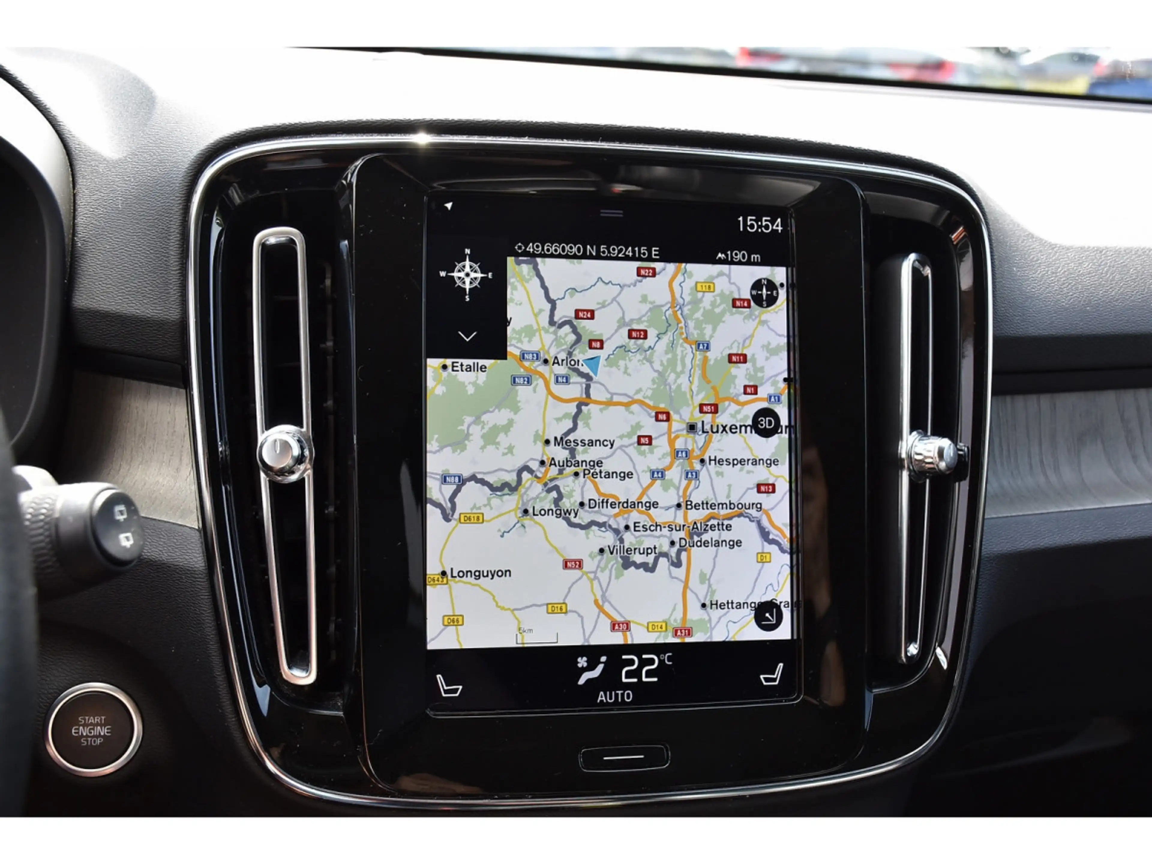 Volvo XC40 1.5 T3 Inscription Gear. CUIR LANE CAM KEYLESS 1°M — photo 10
