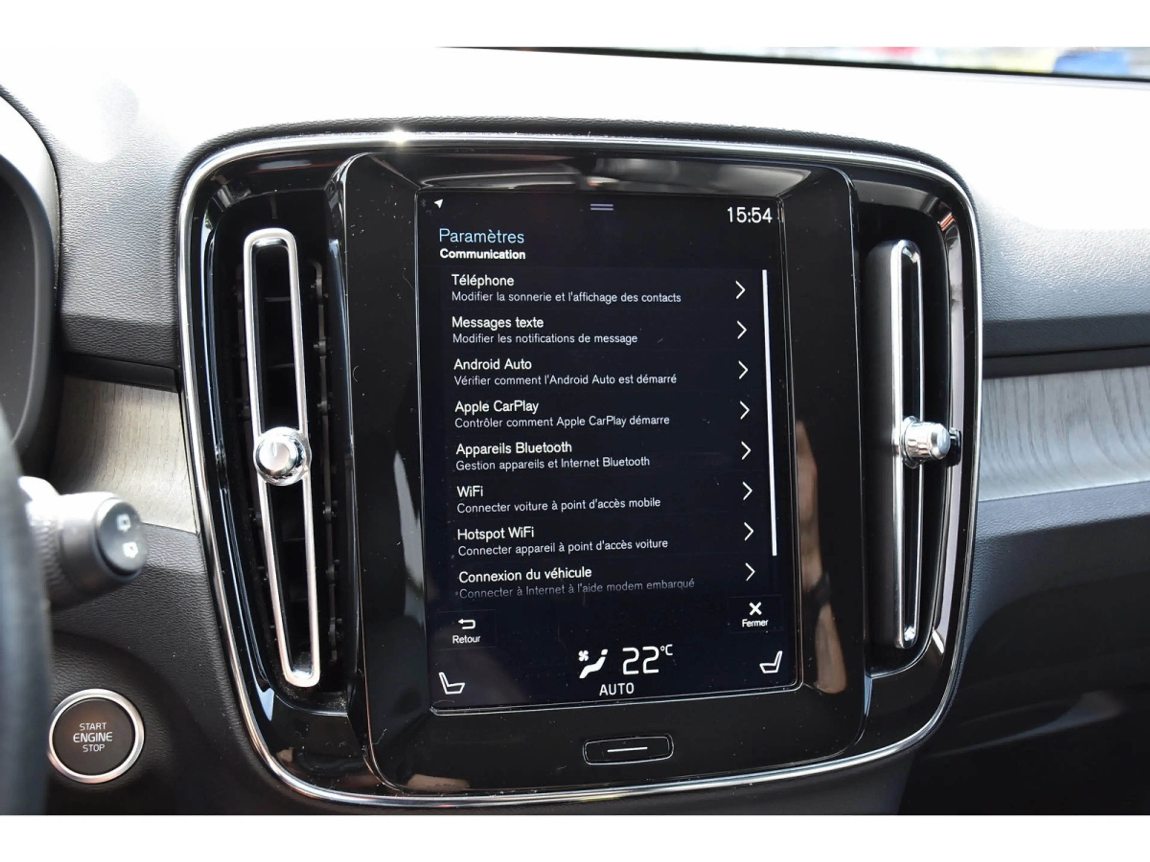 Volvo XC40 1.5 T3 Inscription Gear. CUIR LANE CAM KEYLESS 1°M — photo 12