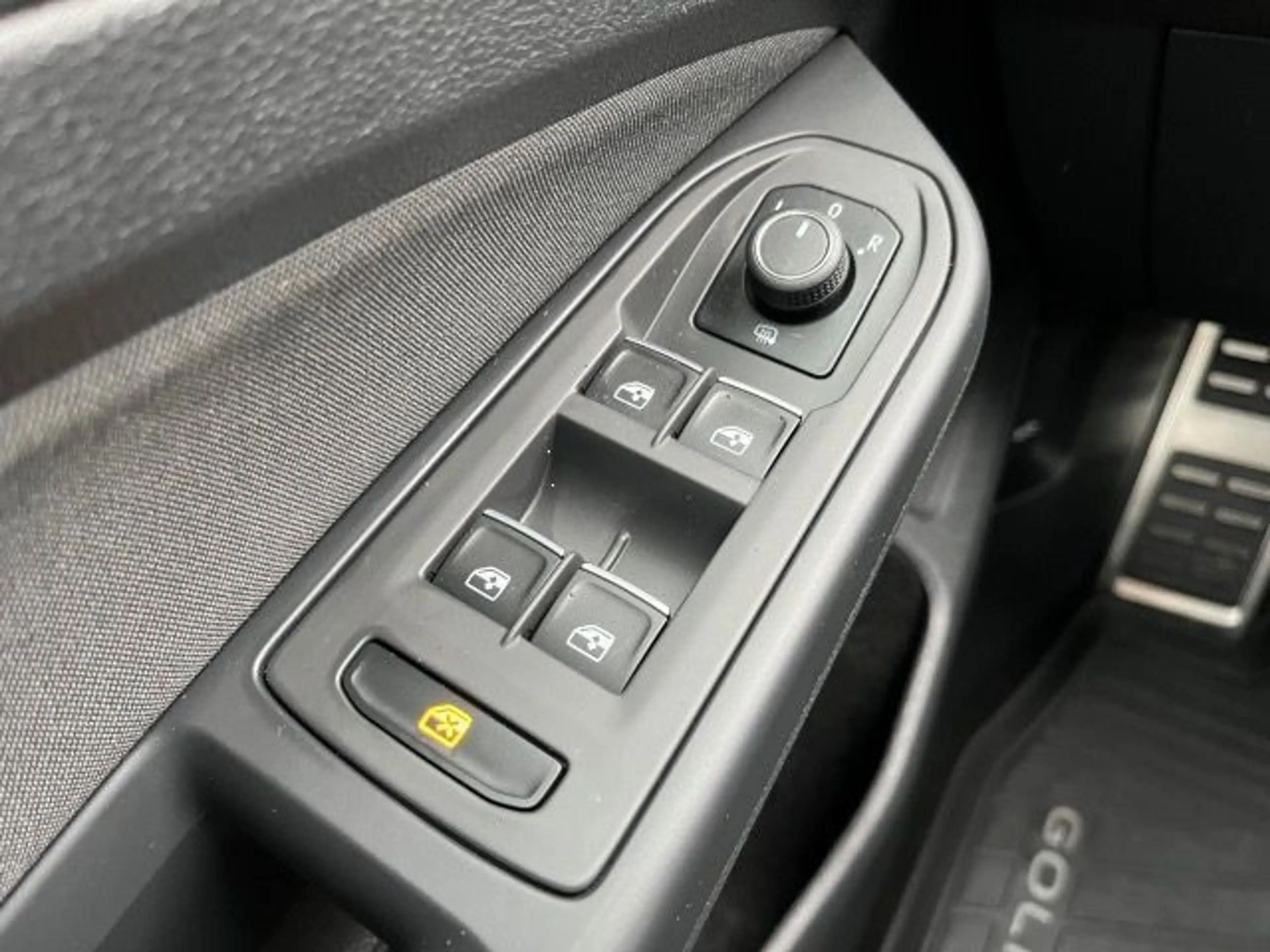 Volkswagen Golf Variant Golf VIII Variant 2,0 TDI DSG Active (RearView+L — photo 15