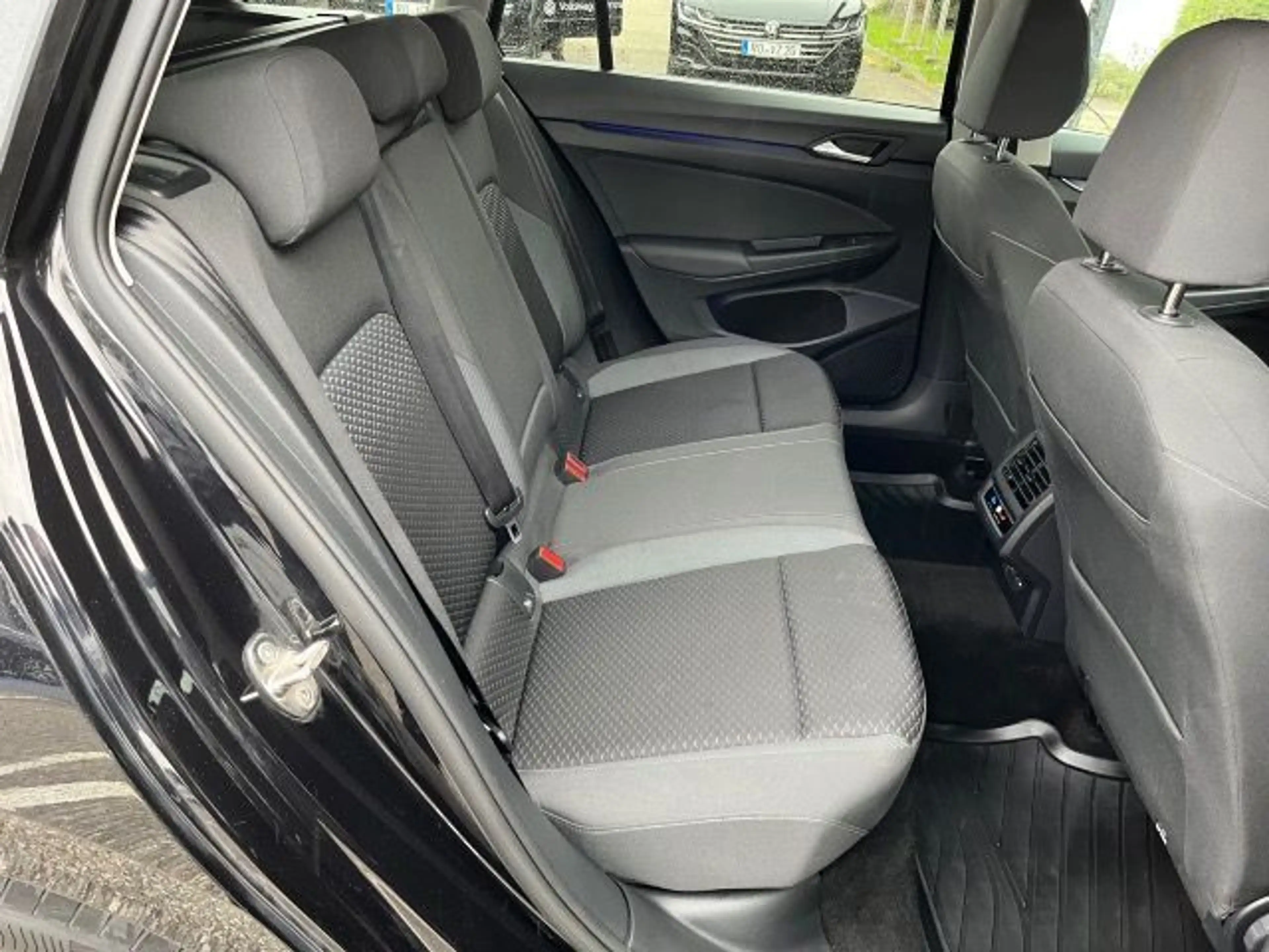 Volkswagen Golf Variant Golf VIII Variant 2,0 TDI DSG Active (RearView+L — photo 10
