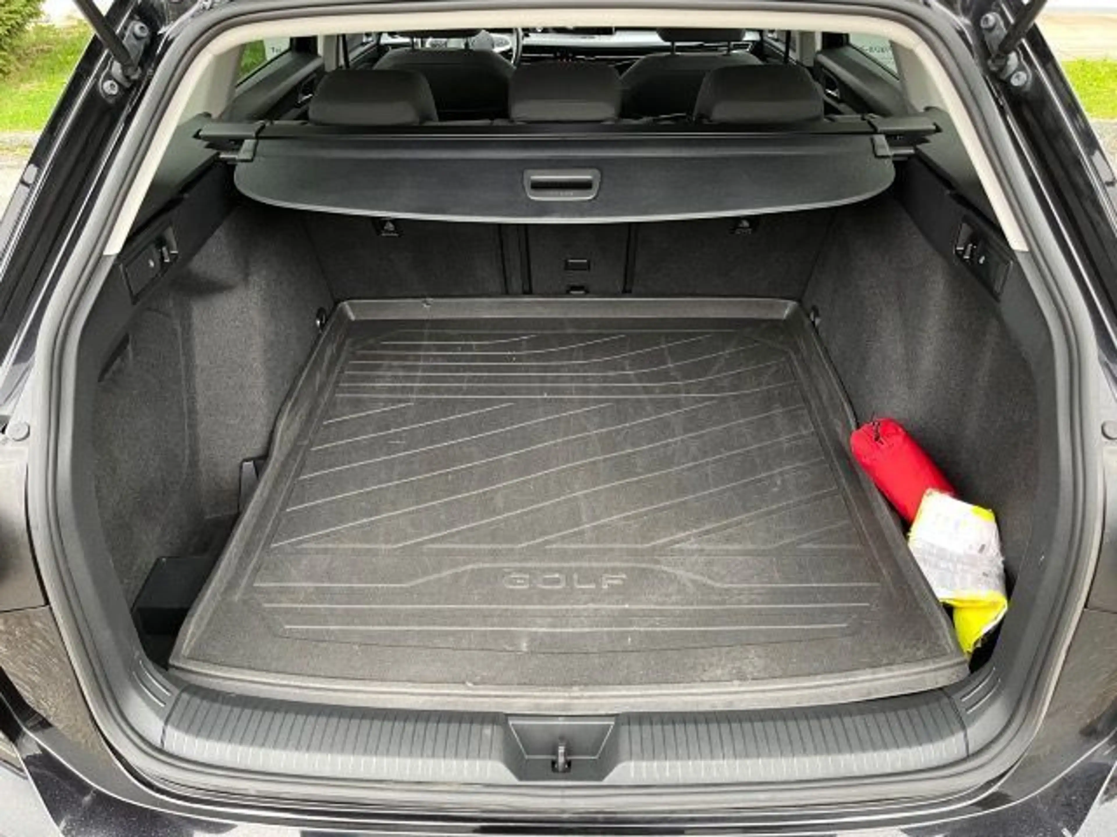 Volkswagen Golf Variant Golf VIII Variant 2,0 TDI DSG Active (RearView+L — photo 7