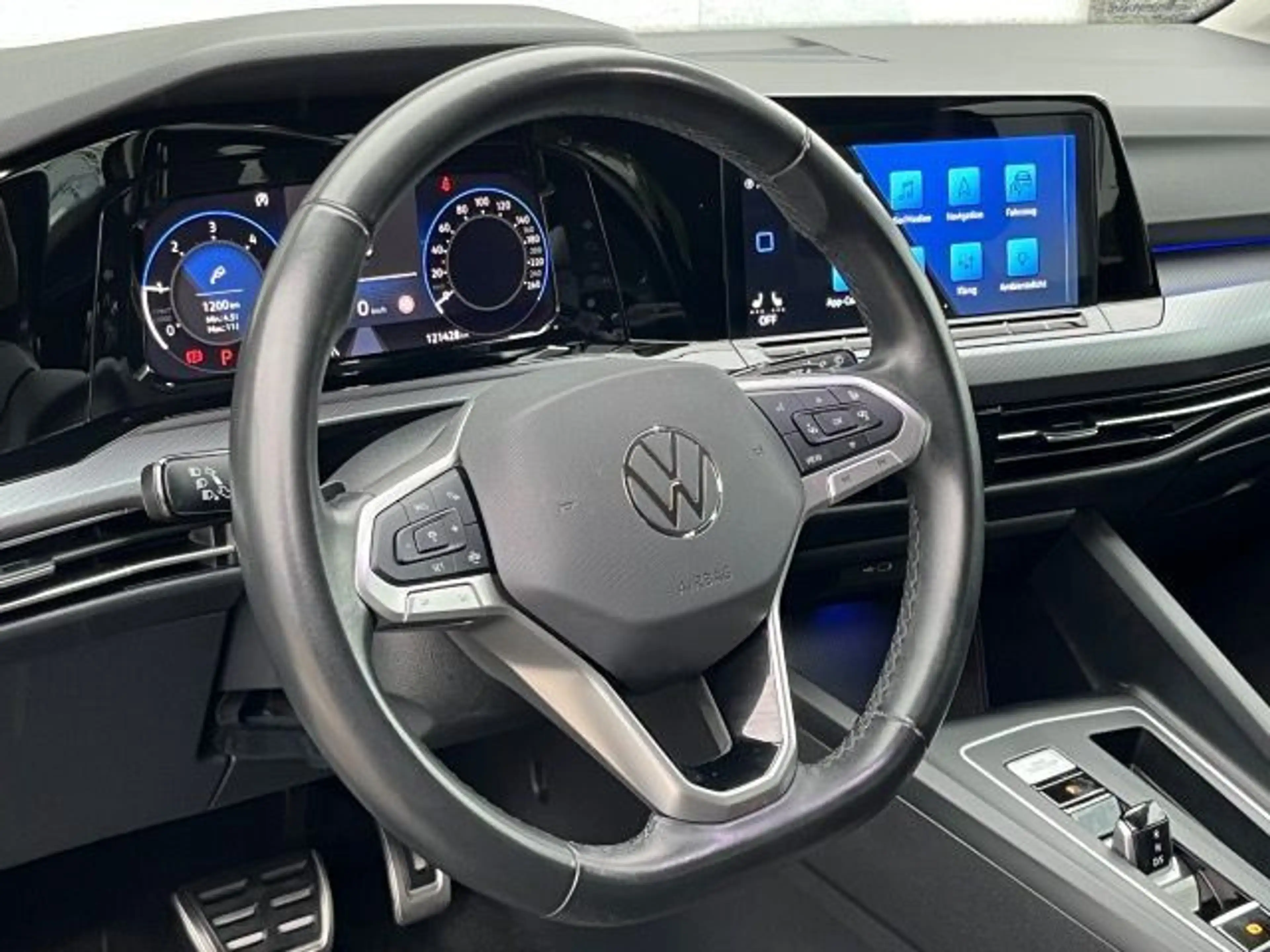 Volkswagen Golf Variant Golf VIII Variant 2,0 TDI DSG Active (RearView+L — photo 11