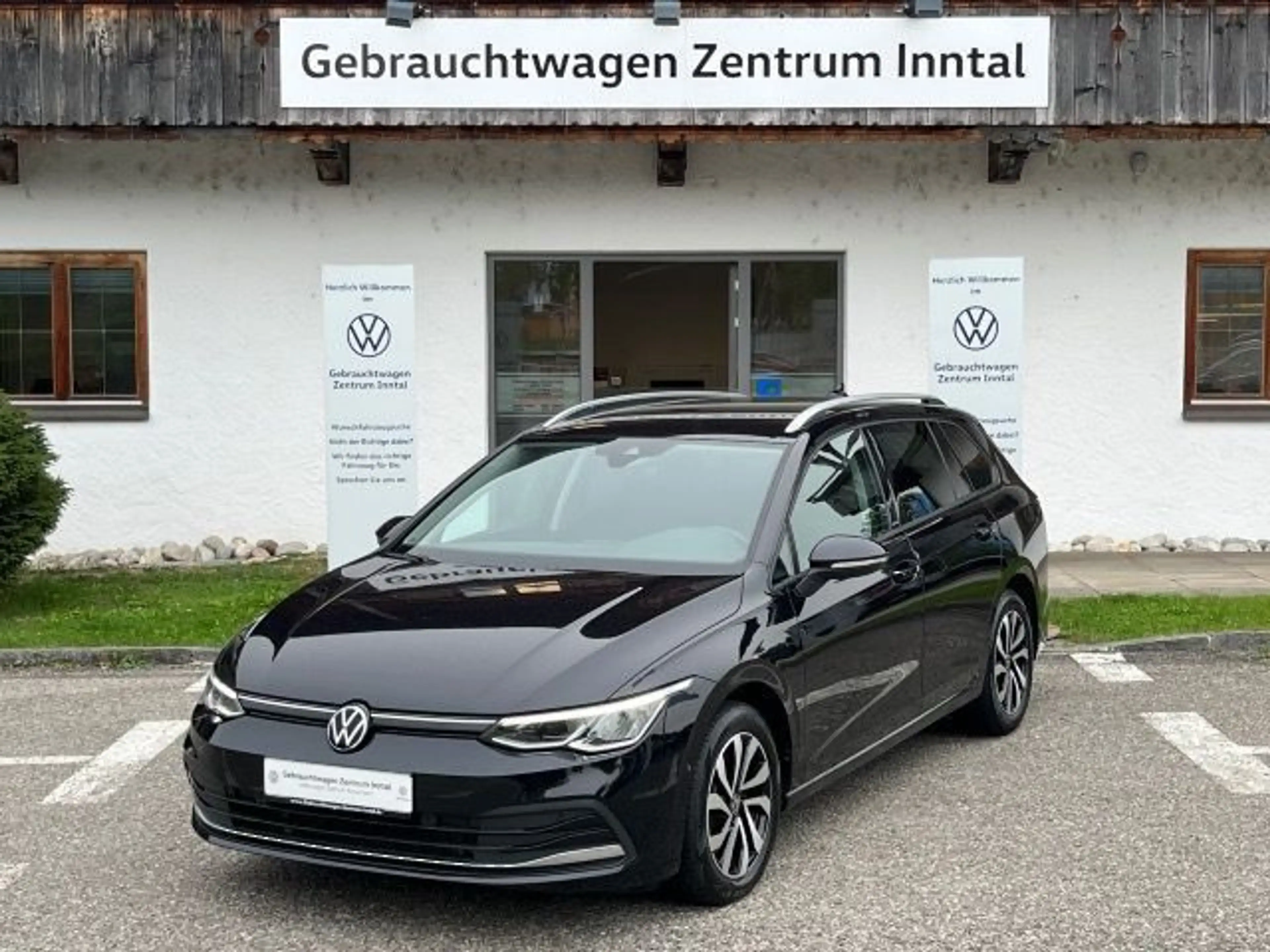 Volkswagen Golf Variant Golf VIII Variant 2,0 TDI DSG Active (RearView+L — photo 2