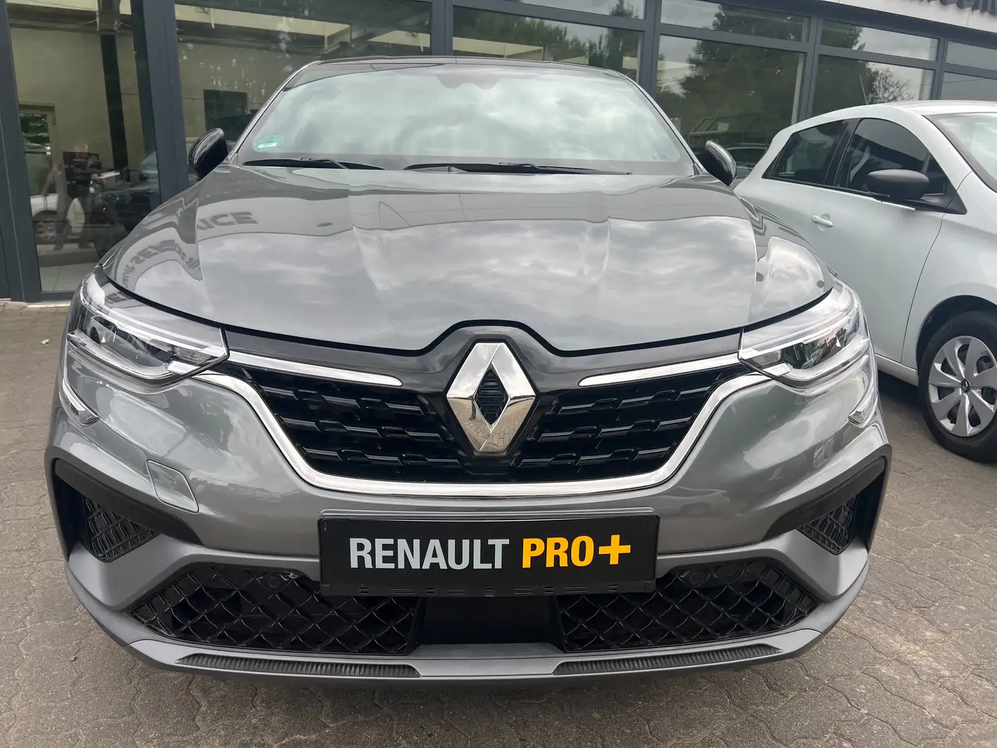 Renault Arkana TCe Mild Hybrid 160 EDC R.S. LINE Grijs - 2