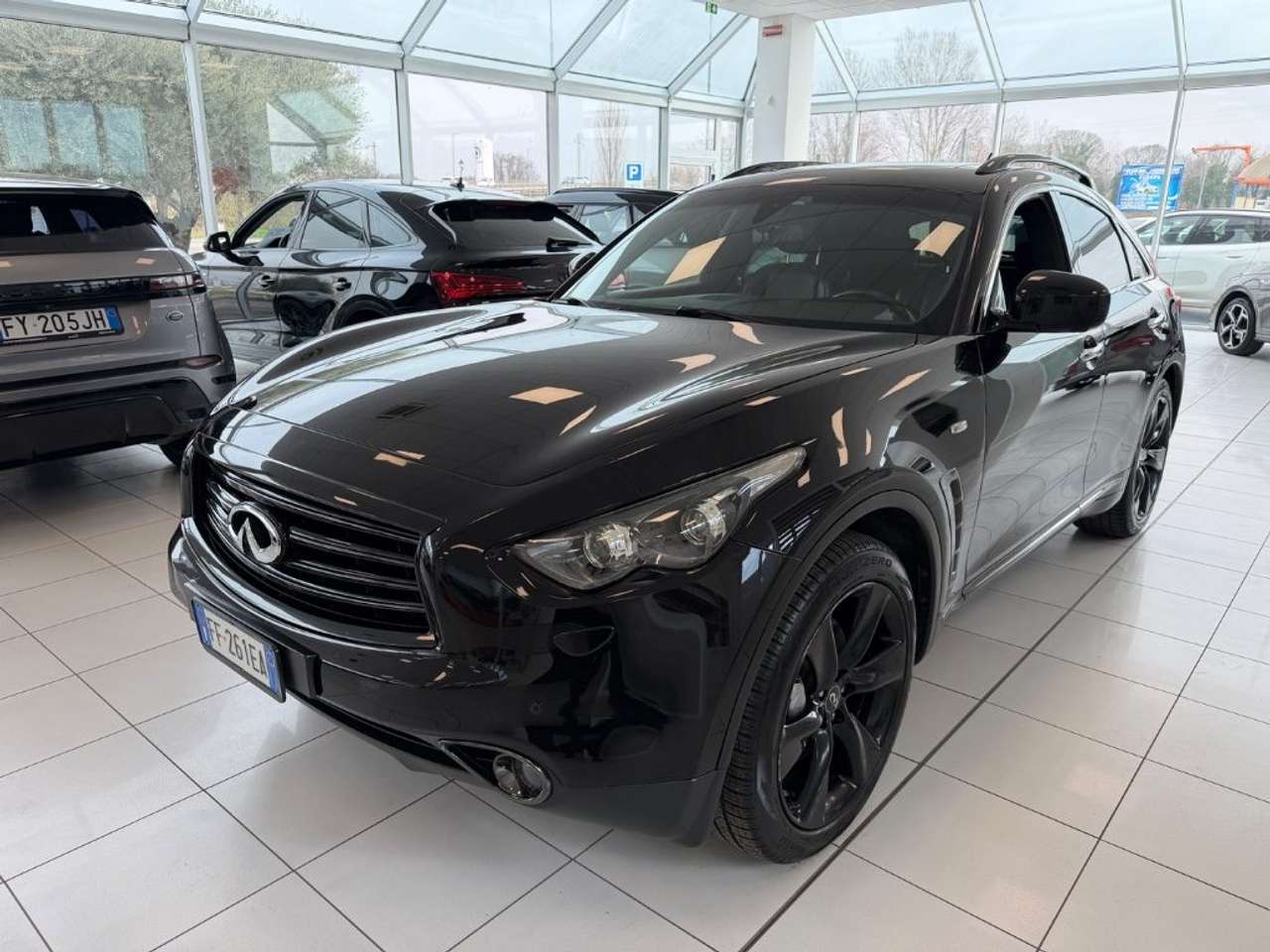 Infiniti QX70 3.0 diesel V6 AT S Premium