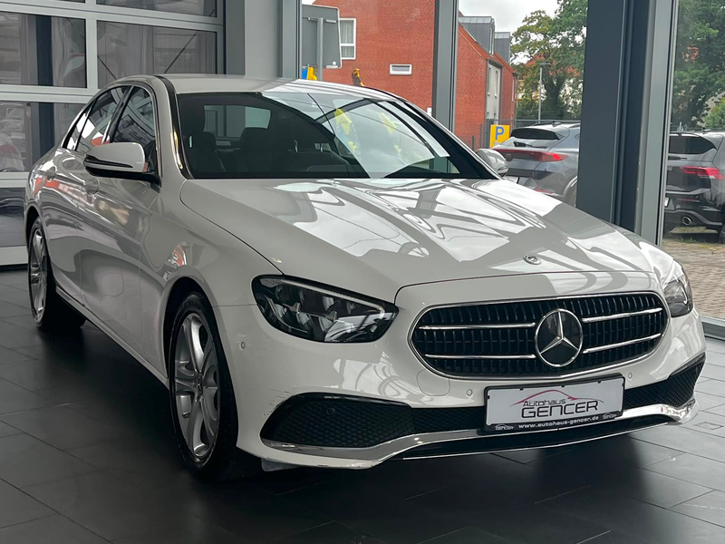 Mercedes-Benz E 220 Limousine 2.0 CDI "LED/R-Kamera/Navi" — photo 3