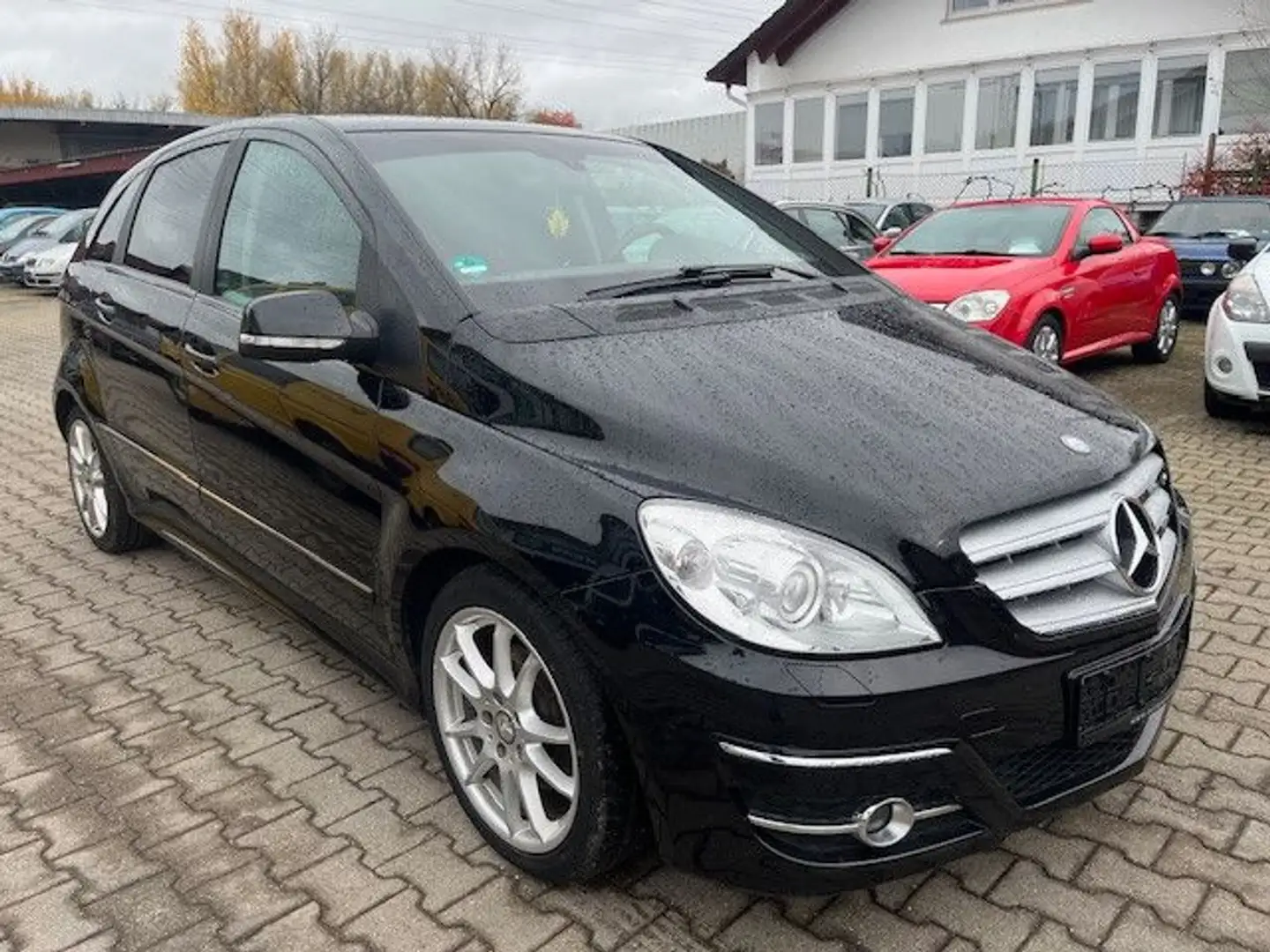 Mercedes-Benz B 200 CDI * AUTOMATIK * MODELLPFLEGE * EU5 * Czarny - 1