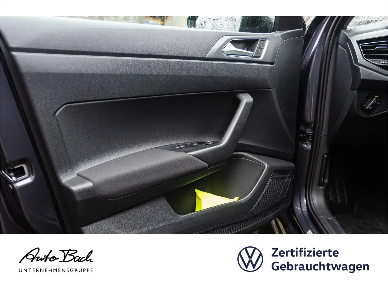 Volkswagen Taigo 1.5 TSI "R-Line" DSG Navi LED Digital Cock 8