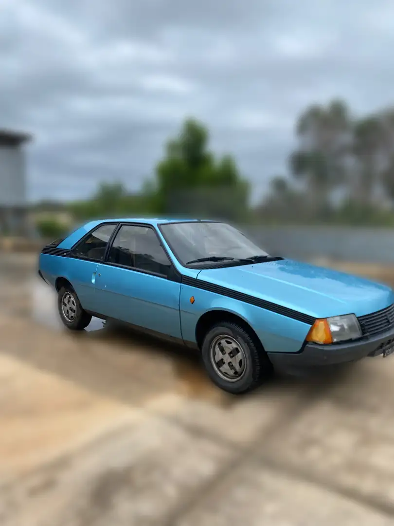 Renault Fuego - 1