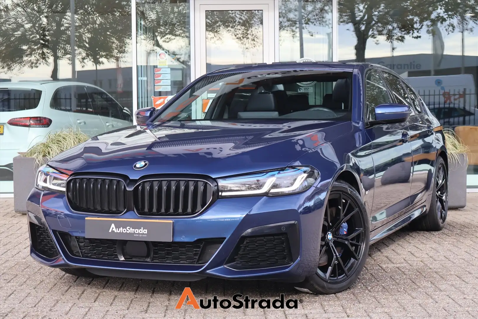 BMW 530 5-Serie (g30) 530i M-Sport 252pk | Camera | Laser Bleu - 1