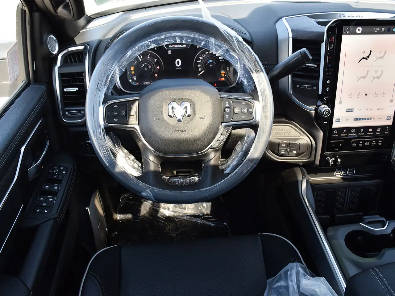 RAM 2500 снимка RAM 2500