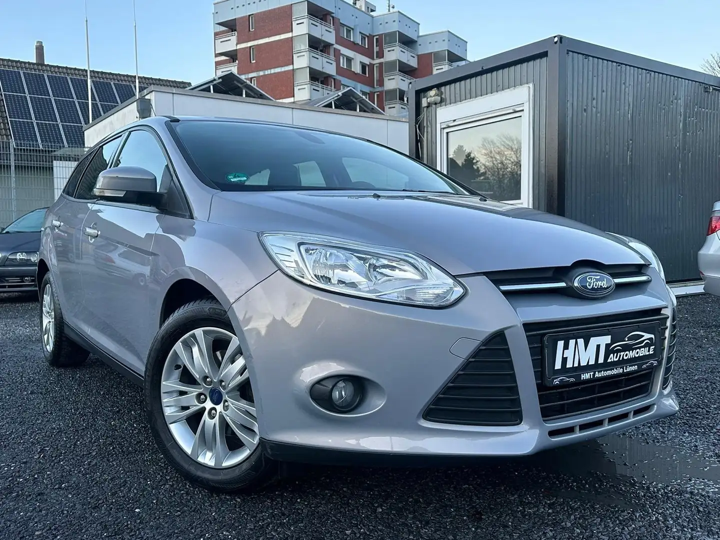 Ford Focus 1.6l *Wenig KM* TÜV/ASU NEU Grau - 1